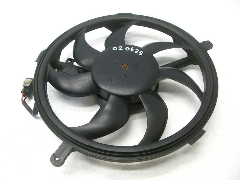 07-16 MINI COOPER S COUNTRYMAN R60 COOLING FAN BLADE SHROUD WITH MOTOR OEM 02062