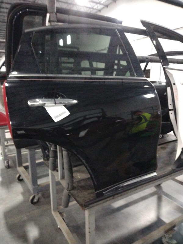 2014 INFINITI QX70 Rear Right Door Black KH3 313671 Good Condition 156K Miles