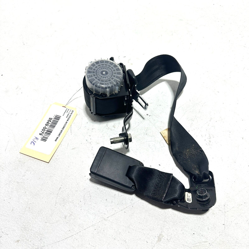 HONDA ACCORD 2018-2020 REAR CENTER SEAT BELT SEATBELT WITH RIGHT REAR BUCKLE OEM