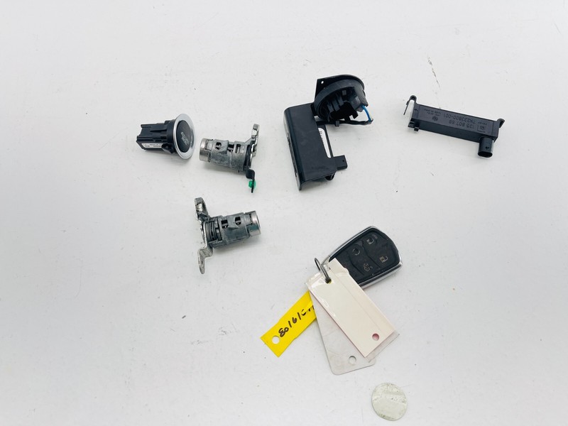 2014-2019 CADILLAC CTS IGNITION LOCK ASSEMBLY SWITCH W/ KEY OEM