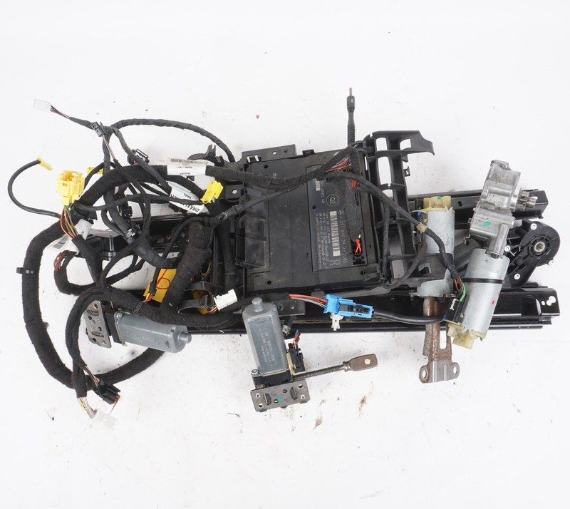 07-13 Mercedes W221 S63 AMG S550 Front Right Seat Rail Track Frame w/Motors OEM