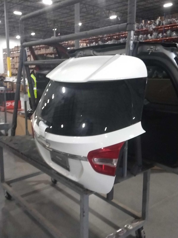 Used Deck Lid fits: 2019 Mercedes-benz Mercedes gla-class 156 Type GLA250 privac