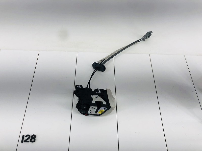 14-16 KIA OPTIMA FRONT RIGHT PASSENGER SIDE DOOR LOCK LATCH ACTUATOR OEM