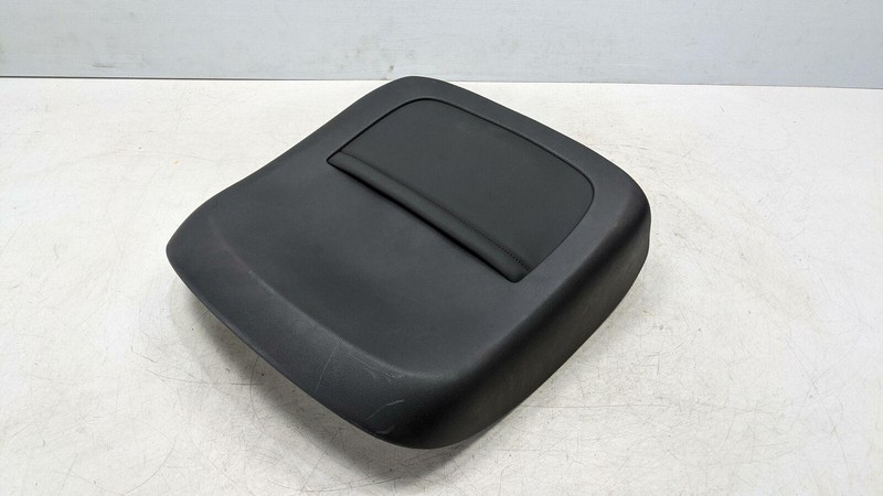 Right Left Front Seat Back Trim Panel 84716070 2020 Cadillac CT5 2021