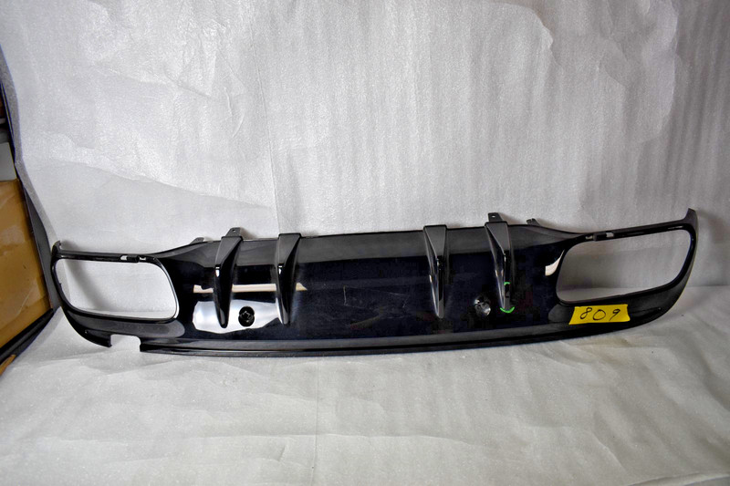 2019 2020 2021 MERCEDES BENZ C63 REAR BUMPER DIFFUSER LOWER TRIM OEM USED