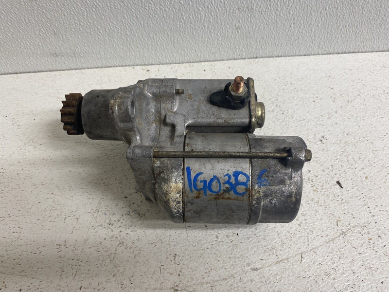 2004-2005 Toyota RAV4 RAV-4 1.4KW Starter Motor Oem