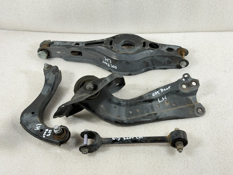 2018-2022 TOYOTA CH-R OEM Rear Right Lower & Upper Control Arm Set (4) #015