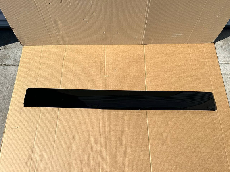 ✅2015-2021 Tesla Model X Front upper roof applique molding trim OEM 1041362-02