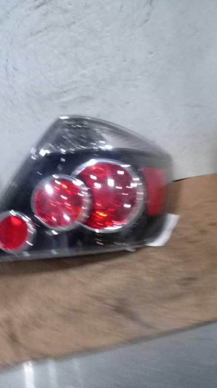 2008 SCION TC Right Tail Light Assembly Maroon Aftermarket 328275 84K Miles