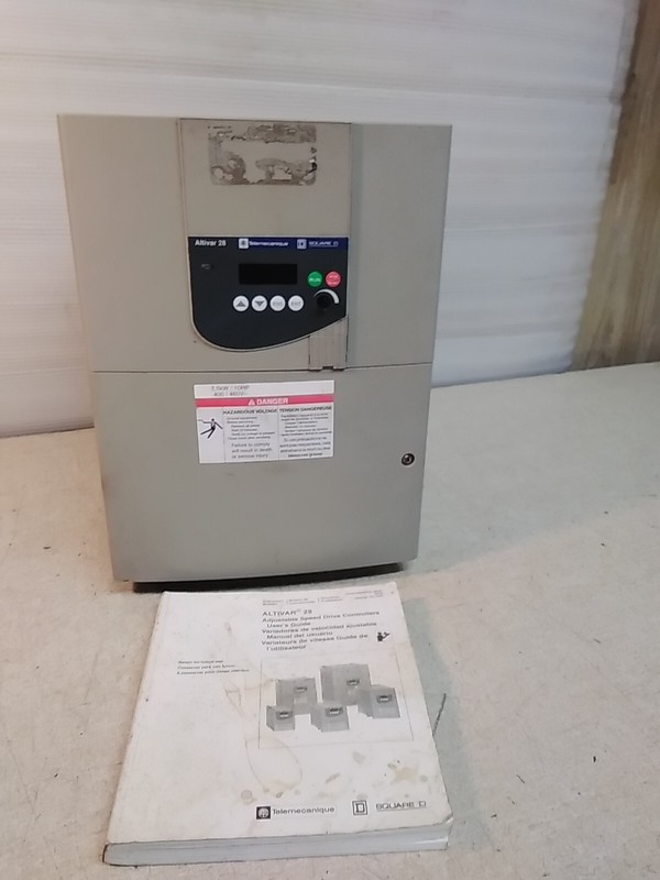 Schneider Altivar 28 ATV28HD12N4U 7.5KW/10HP