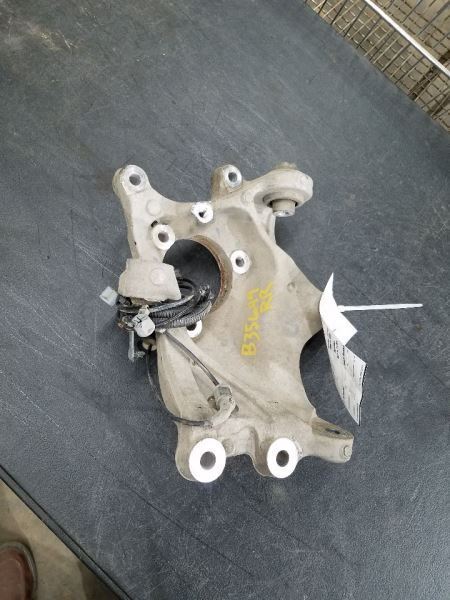Passenger Right Rear Knuckle/Stub Fits 15-20 IMPALA 260418