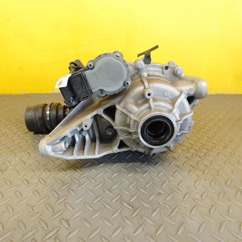 2020-2022 RANGE ROVER EVOQUE Rear Differential Carrier Assembly OEM K8d24n053ca