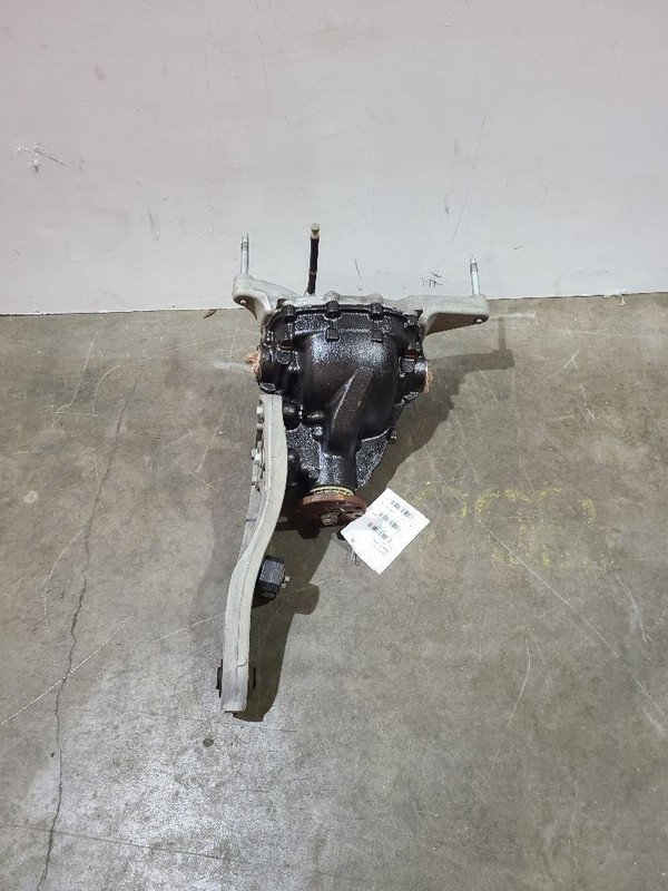 Carrier Rear Axle 8.8" Ring Gear 3.15 Ratio Fits 18-24 EXPEDITION 587323