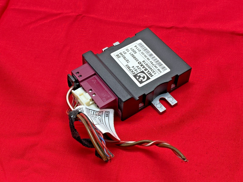 BMW E88 E82 E90 E92 E84 E70 E89 Ekpm3 Helbako Fuel Pump Module Control Unit OEM✅