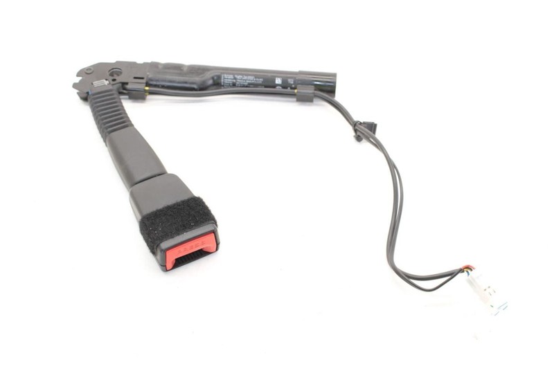 15-17 BMW M3 3.0L Twin Turbo Passenger Right Front Seat Belt Buckle 725938804