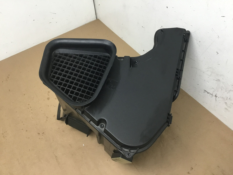 Mercedes SL550 R231 2013 Front Right Engine Air Intake Box Duct Sensor 13-19 :Y