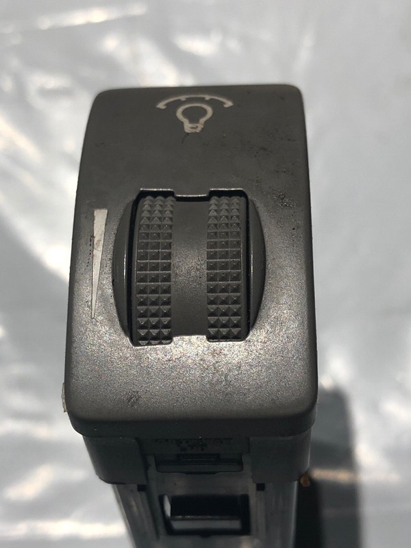06-12 Kia Sedona dash dimmer switch rheostat control 93340-4d000KS