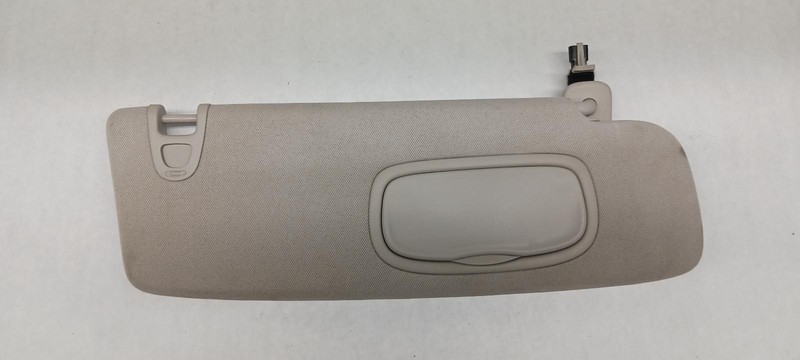 20-'21 PLYMOUTH VOYAGER Right Passenger Sun visor OEM Trim COde SJXP