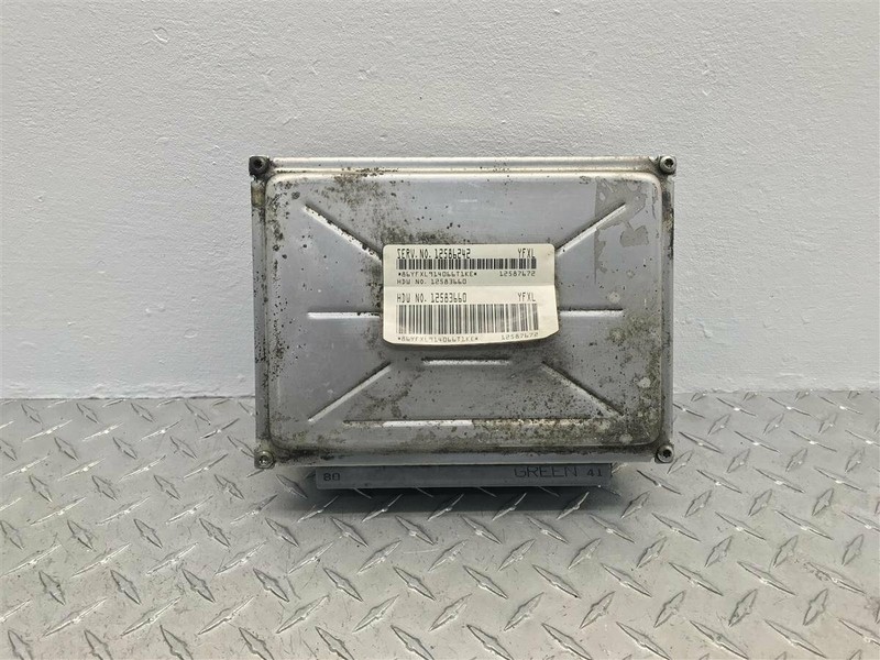 2003-2007 SILVERADO SIEARRA 4.8L 5.3L POWERTRAIN CONTROL MODULE OEM 12586242