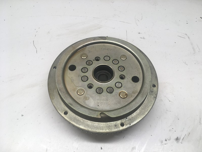 WA4 1985-1990 9.9 hp Yamaha Outboard Flywheel / rotor assembly F3T422
