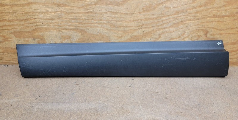 2019 2020 2021 2022 HONDA PILOT/PASSPORT FRONT LEFT SIDE DOOR LOWER MOLDING OEM