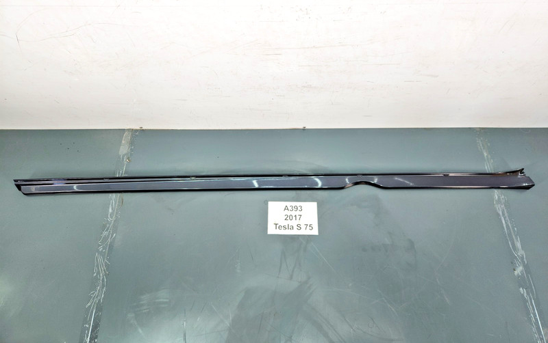 ✅ 12-20 OEM Tesla Model S Left Driver Rocker Panel Scuff Plate Molding Gray PMNG