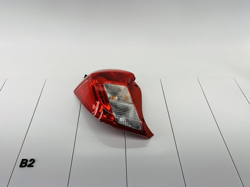 16-22 CHEVROLET SPARK REAR LEFT QUARTER PANEL TAIL LIGHT BRAKE STOP LAMP OEM