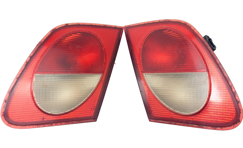 96-99 Mercedes W210 E320 E430 Inner Tail Light Pair OEM