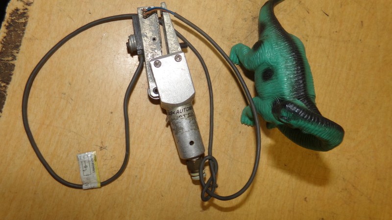 Automation TL-W1R5MB1 SAS 03/01 Clamp *Free Shipping*