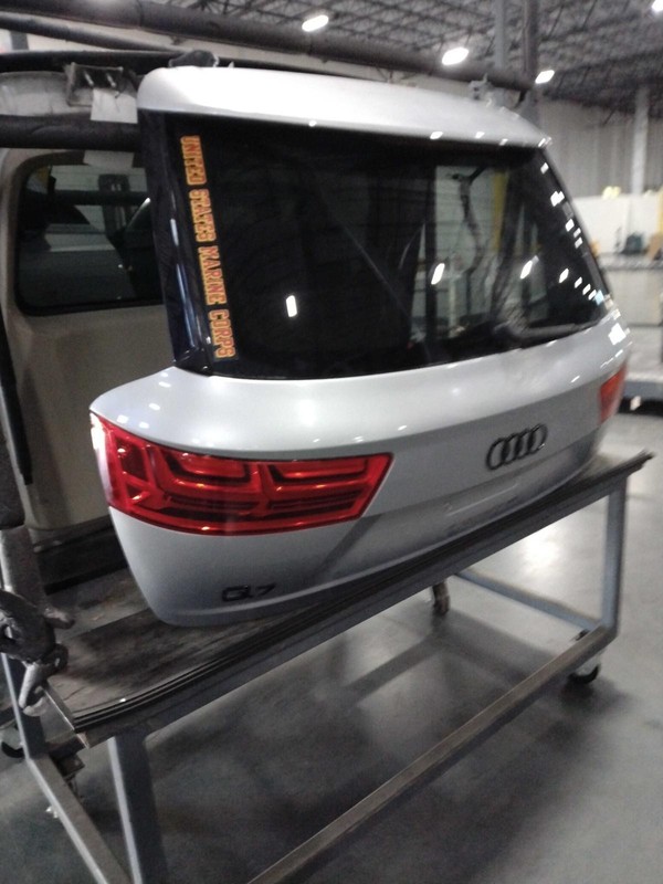 Used Deck Lid fits: 2019 Audi Q7 spoiler rear view camera Grade A