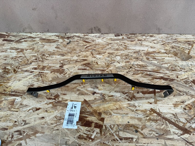 RIVIAN R1S R1T 22-26 OEM REAR LEFT DRIVER 2ND ROW SEAT UPPER COVER TRIM BEZEL