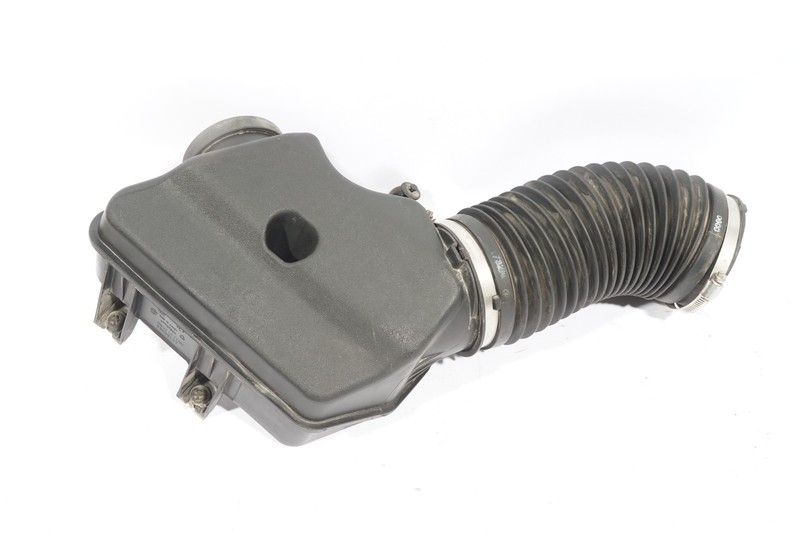 2014 - 2020 DODGE GRAND CARAVAN Air Intake Box Tube Cleaner Resonator Duct OEM