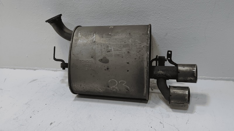 2018-19 Toyota Camry 2.5L XSE FWD Rear Right Passenger Side Exhaust Muffler OEM