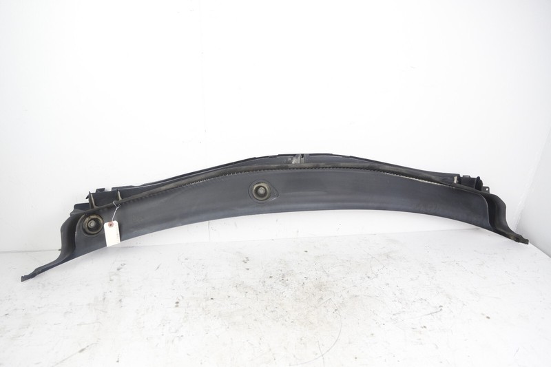 BMW 1 & 2 Series F40 F44 Windscreen Scuttle Panel Wiper Cowl 7453938 OEM