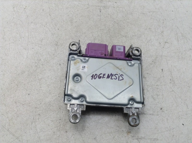 09-11 HYUNDAI GENESIS SRS CONTROL MODULE COMPUTER OEM