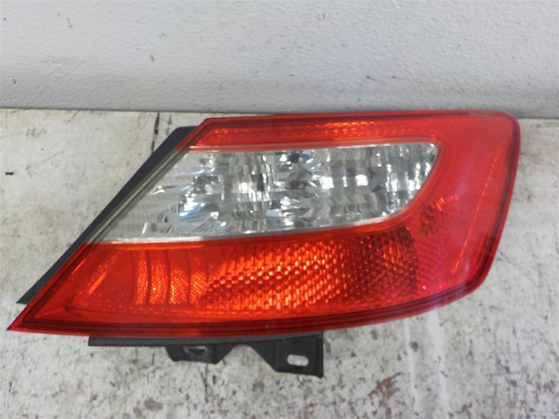 2009 2010 2011 Honda Civic 2DR PASSENGER TAIL LIGHT BRAKE LAMP 33501-SVA-A51 OEM