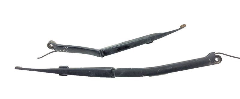 2003-2006 INFINITI G35 COUPE FRONT LEFT AND RIGHT SIDE WIPER ARM PAIR P9526