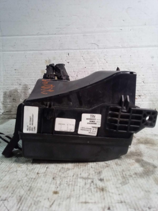 2016 Kia Sportage Fuse Box OEM 913403W600 Blue 2.4L 114k Miles