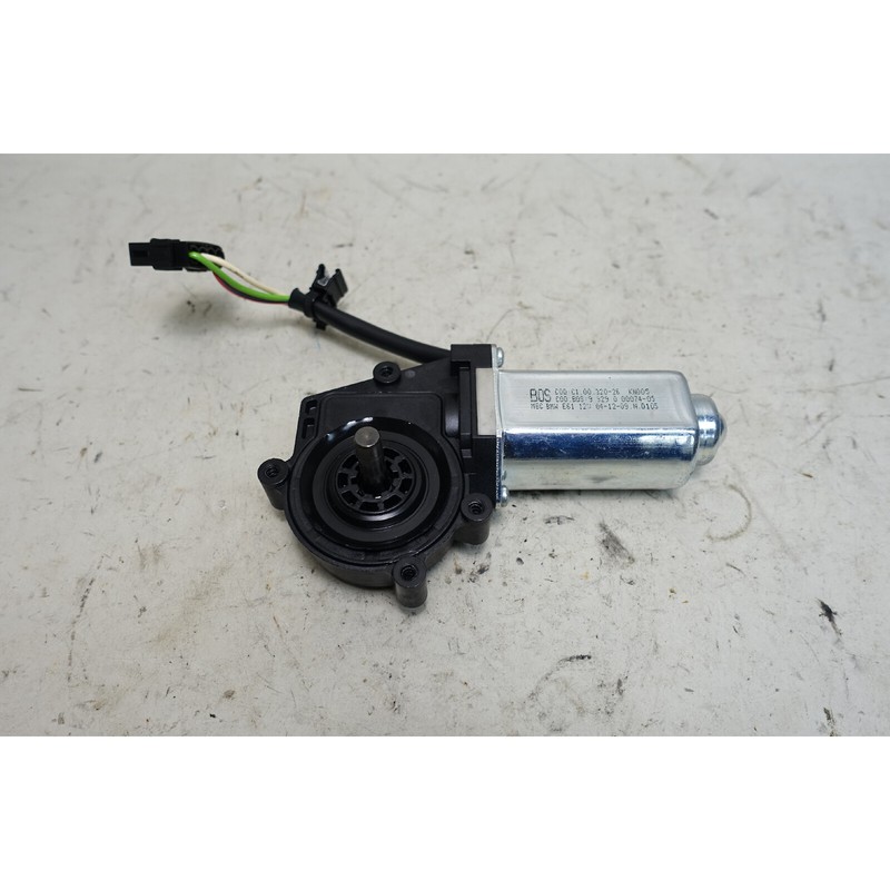 2007-2010 BMW E61 5-Series Touring Wagon Drive Motor f Rear Cargo Cover Comfort