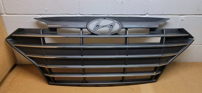 2019 2020 HYUNDAI ELANTRA SEDAN Front Bumper Grille 86350-F3510 OEM*