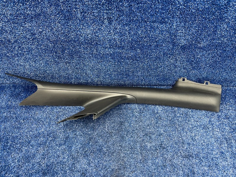 2016-2019 BUICK CASCADA RIGHT PASSENGER SIDE A PILLAR COVER BLACK454422247 OEM