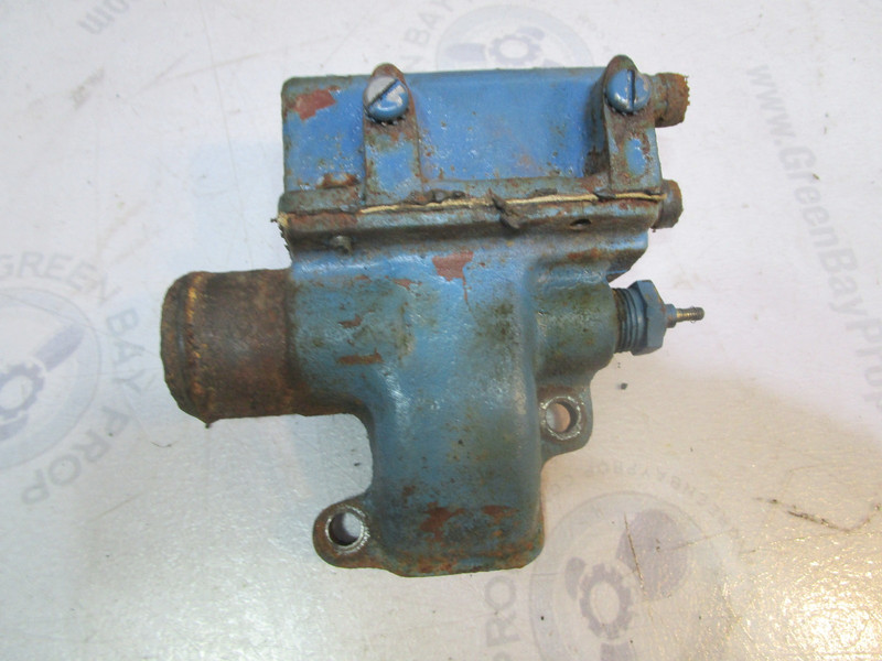 314811 314820 OMC StringerUpper and Lower Thermostat Housing