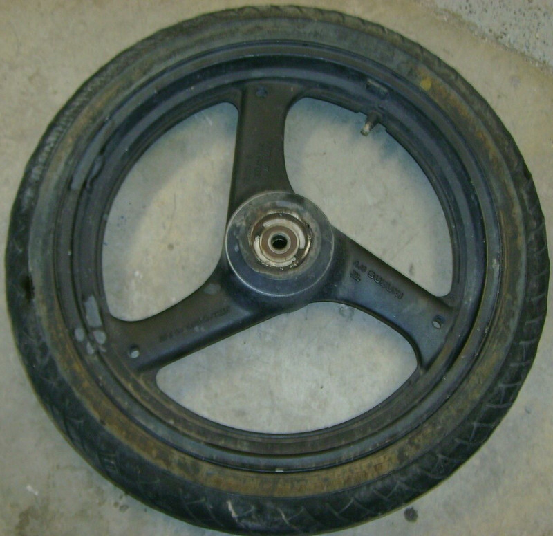 2006 Suzuki Bandit GS500FH GS500 GS 500 Front Rim Tire Wheel GSF500 110/70-17