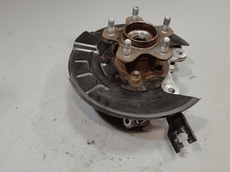 21-25 Nissan Rogue AWD Rear Passenger Side Spindle Knuckle Wheel Bearing Hub OEM