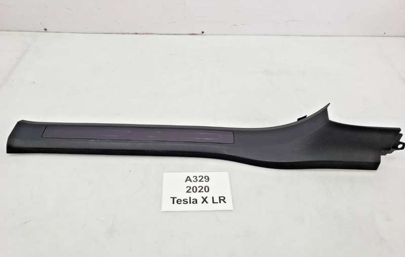✅ 16-20 OEM Tesla Model X Front Right Passenger Side Door Sill Cover Trim Panel