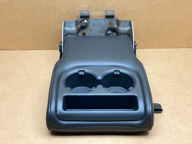 2016-2020 INFINITI QX60 REAR CENTER ARM REST CUP HOLDER PANEL OEM LOT746