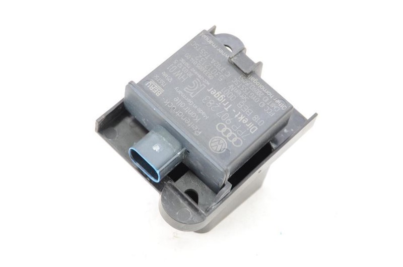 2013-2016 Porsche Boxster S Passenger Right Front Tire Pressure Transmitter