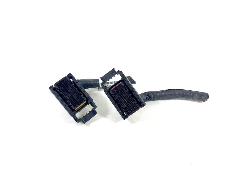 2018 Hyundai Elantra Engine Computer Control Module ECM Wiring Harness Plugs OEM