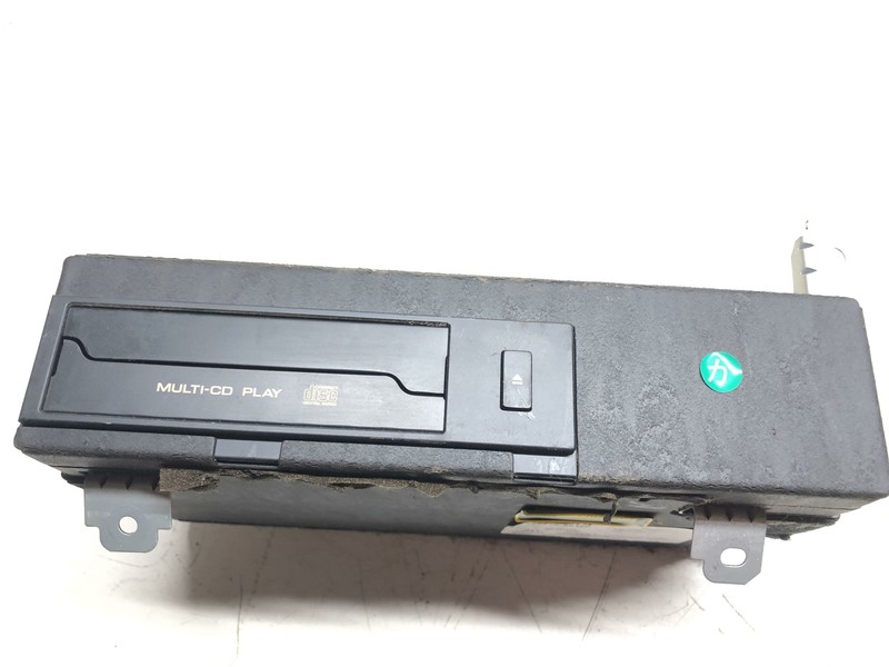 1998-2000 Lexus LS400 CD Changer Assembly Oem