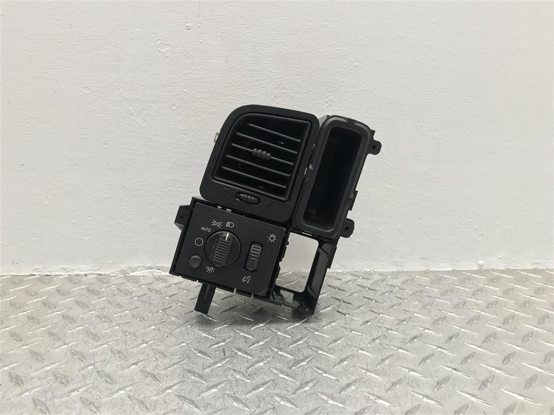 2004 CHEVROLET SILVERADO 2500 HEADLAMP SWITCH w/VENT OEM 15034164